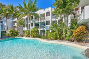 Alassio Absolute Beachfront Suite 201 Palm Cove